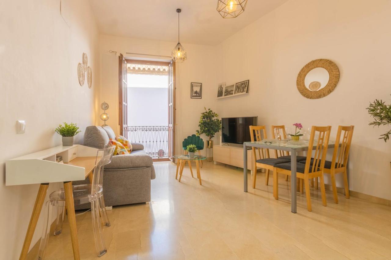 Apartamento Anais Centro Sevilla Luaran gambar